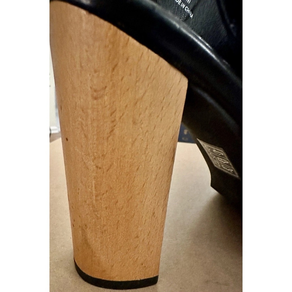 Audrey Brooke Black Leather Slingback Sandal Wood Heel Peep Toe Women's 9.0 - Picture 7 of 8